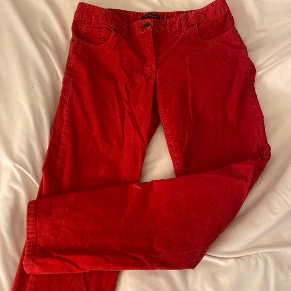 Pretty corduroy red jeans🍄💥👠